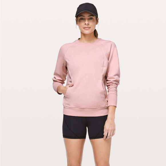 Lululemon Scuba Crew - Picture 1 of 4